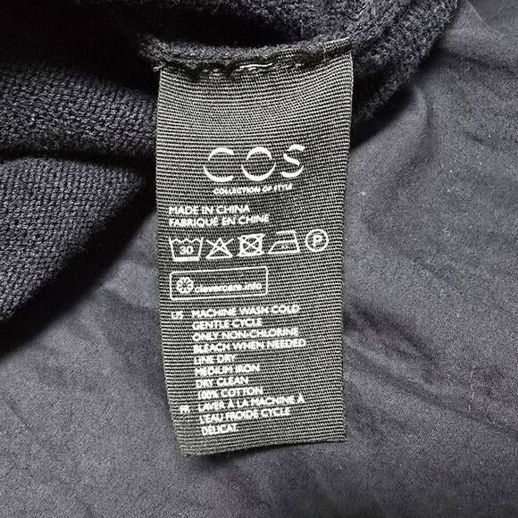 COS Contrast Knit Pleated Peplum Half Sleeve Top in Navy - Picture 7 of 8